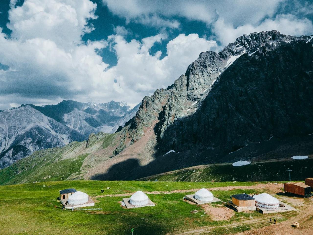 Yurta Base Camp, Shymbulak Mountain Resort Besqaynar 외부 사진