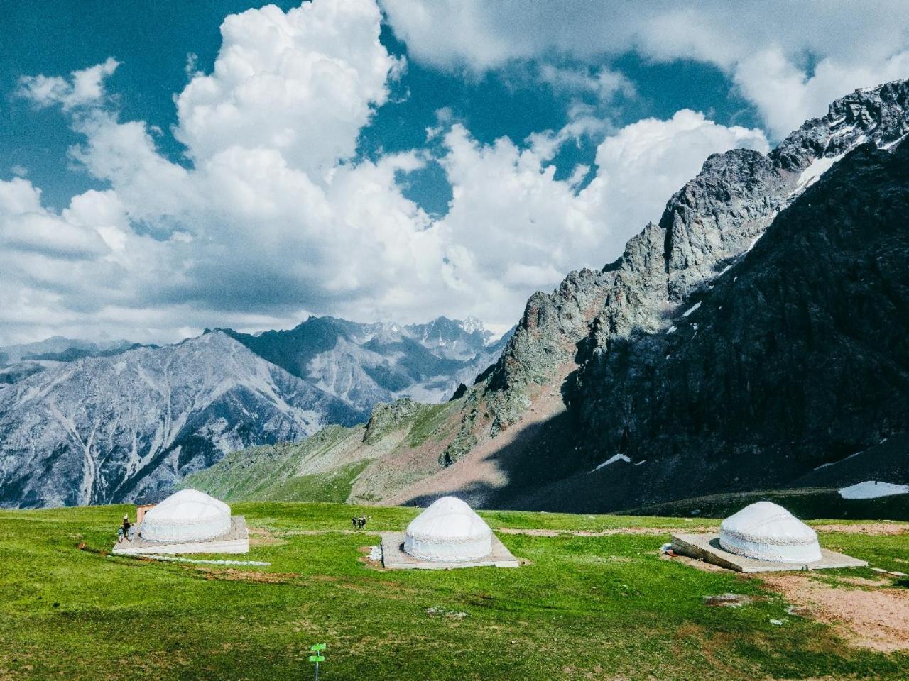 Yurta Base Camp, Shymbulak Mountain Resort Besqaynar 외부 사진